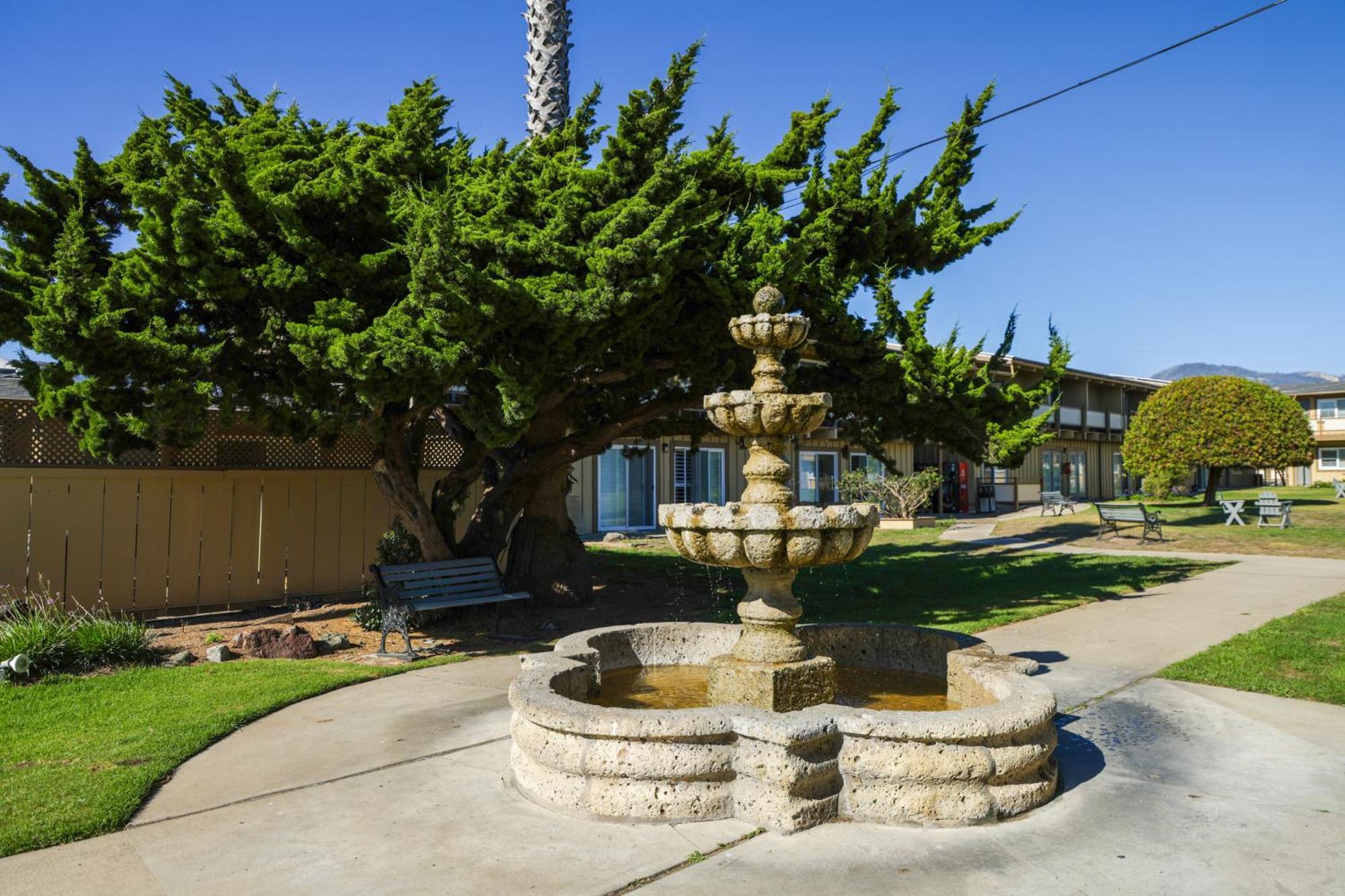 Silver Surf Motel San Simeon Exteriér fotografie